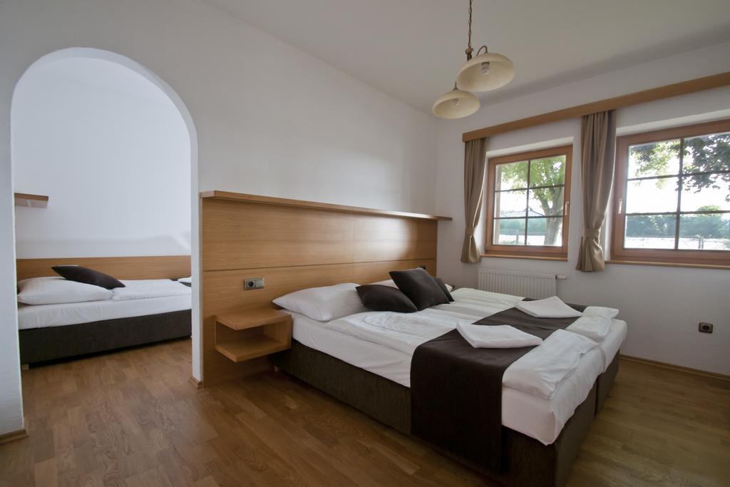 Hotel Resort Lovecka Basta Strakonice Dış mekan fotoğraf